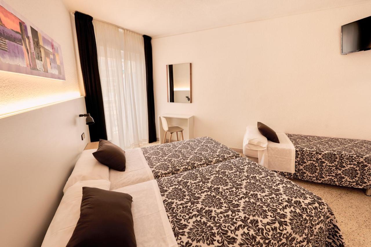 Hotel Miami Calella Eksteriør bilde
